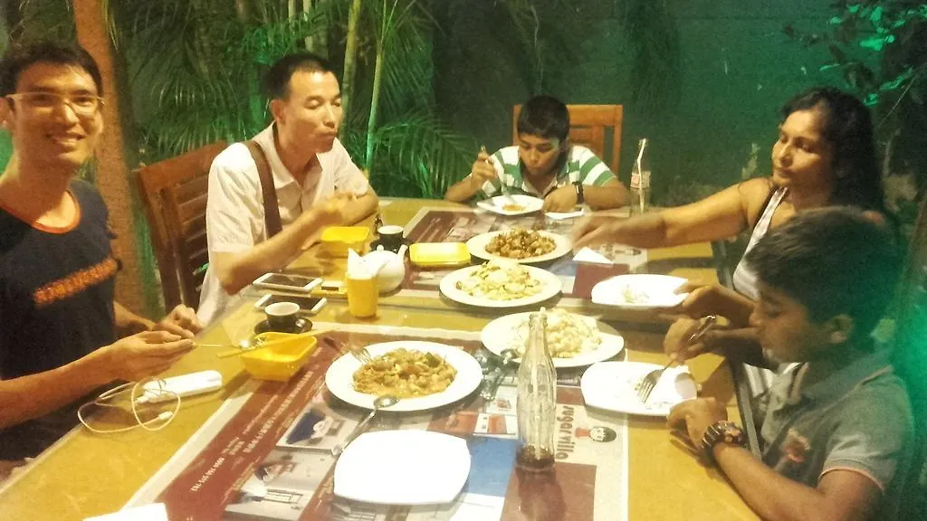 Appartamento Araliya White House Negombo