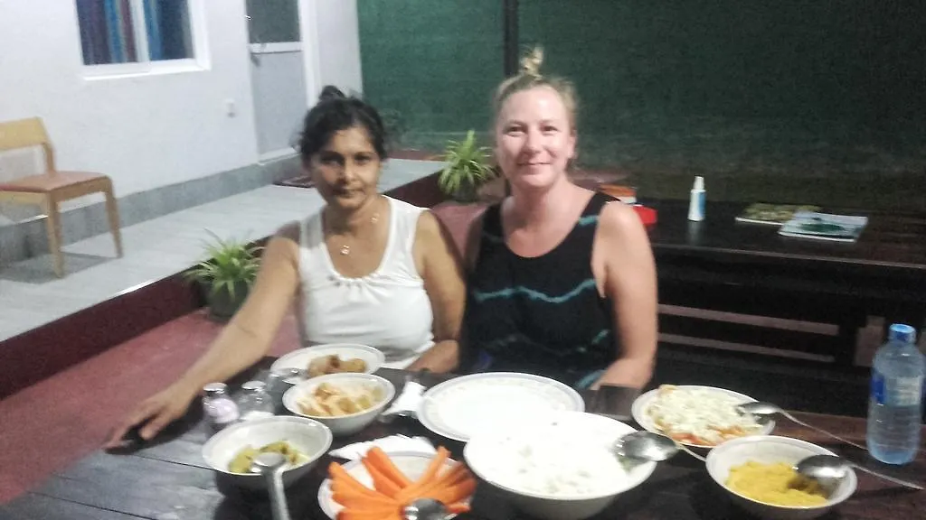 Appartamento Araliya White House Negombo